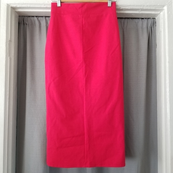 The Mogan | Pencil Skirt - Picture 3 of 7